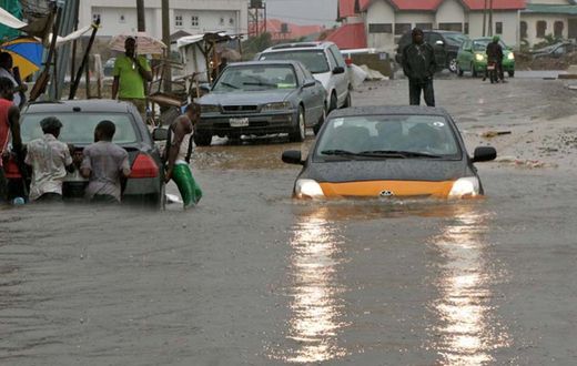 Don’t Spoil Your Engine: 5 smart tips for driving through floods