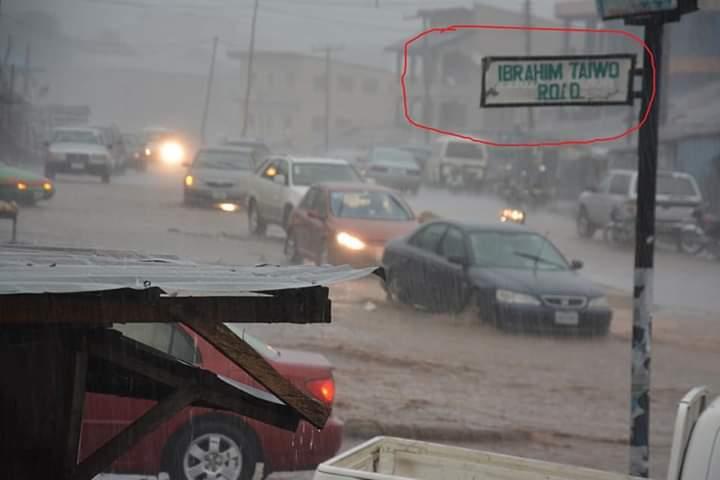 Rainstorm has displaced close to 50,000 people in Kwara state [Twitter@Kwara_APC]