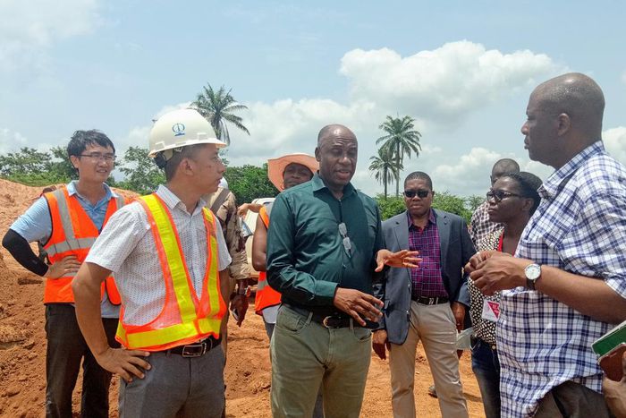 Amaechi orders two additional coaches on Abuja-Kaduna railway to meet increasing demand.