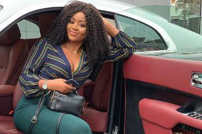 Regina Daniels shows off wristwatch worth 3.3M on Instagram [Instagram/ReginaDaniels]