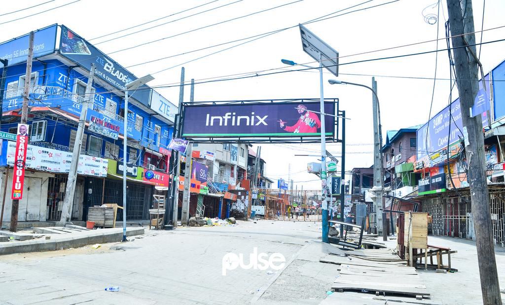 Computer Village in Ikeja usually a busy spot for mobile phone sales is empty on election day (Pulse)