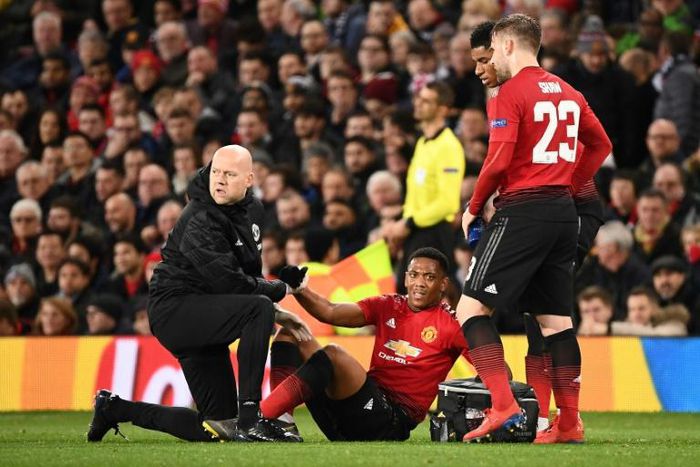 Manchester United striker Anthony Martial has pulled out of the France squad with injury