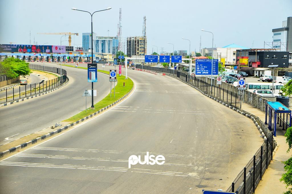 A shot of the Lekki Toll gate without the usual car activity on an average day (Pulse)
