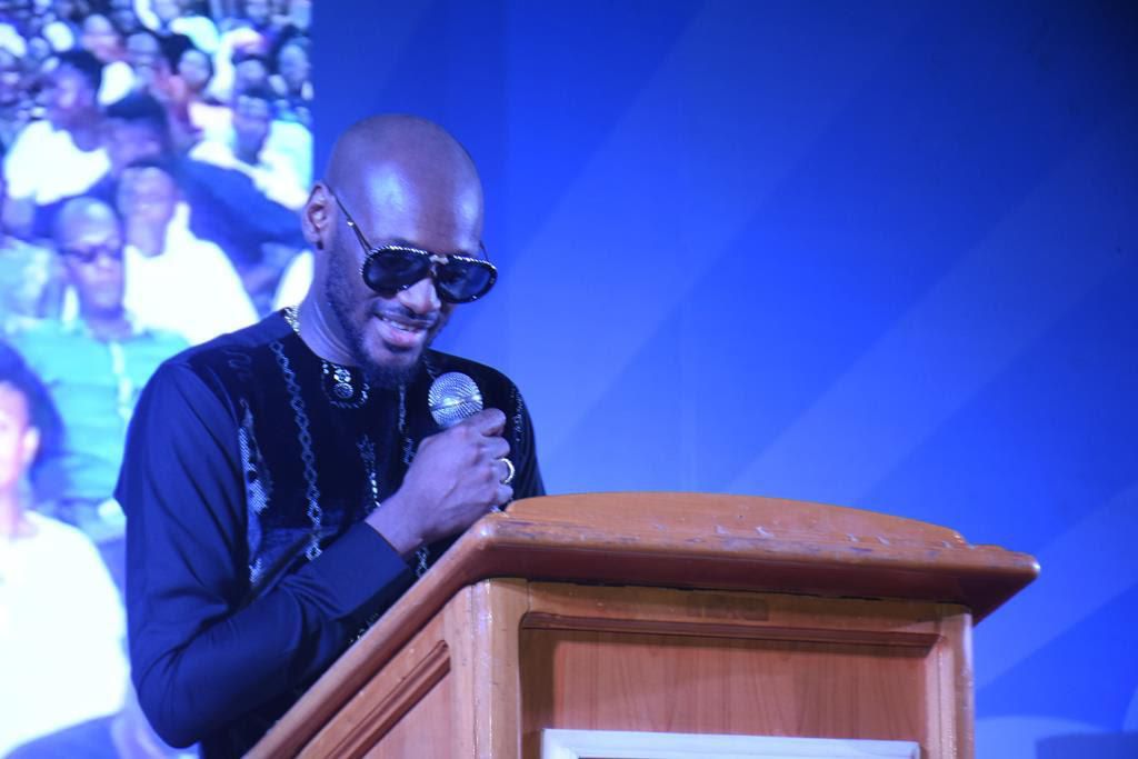 2Face Idibia receives award of Fellow of the School of Music at Obafemi Awolowo University