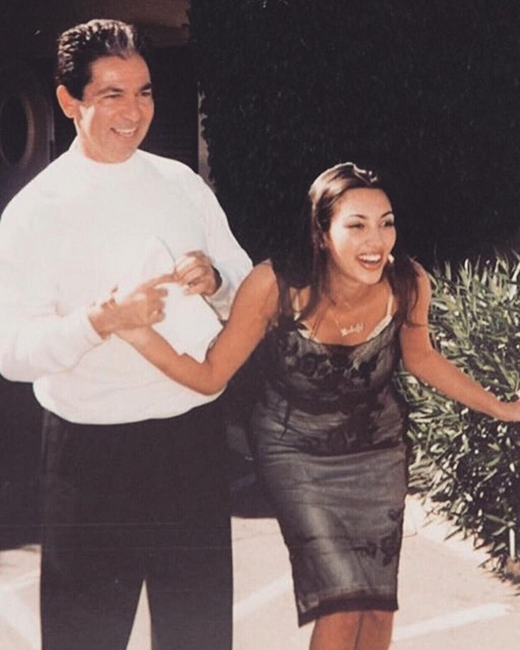 Kim Kardashian and her late dad, Robert Kardashian [Instagram/KimKardashianWest]
