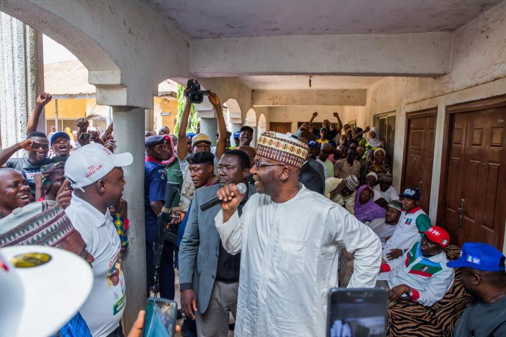 Kwara APC Governorship candidate Abdulrahman Abdulrasaq on campaign trail/@RealAARahman