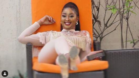 Etinosa says she moving on from nude video drama with her head up high [Instagram/EtinosaOfficial]
