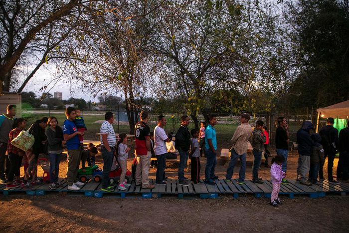 Border Patrol Facilities in Texas Are Overflowing, Prompting Mass Releases in Border Cities