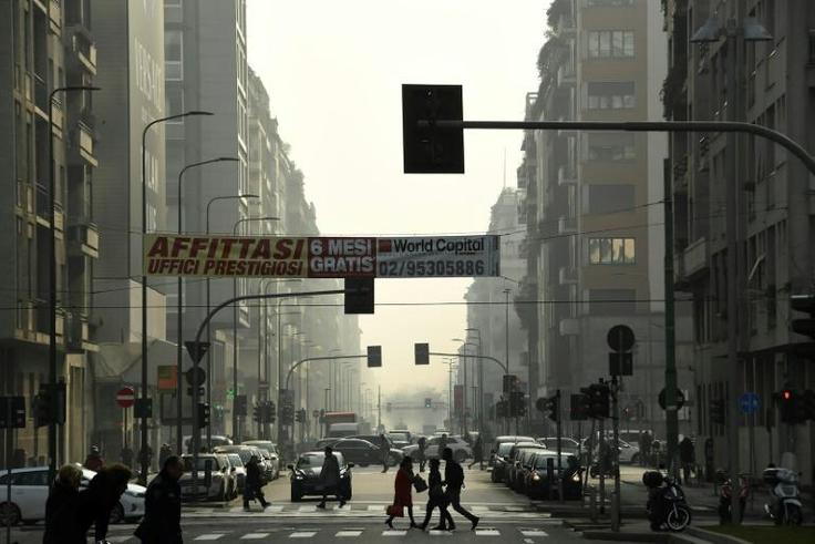 Set against the mountains, far from the ocean and cleansing sea breezes, Italy's major northern city and the Po Valley are at a disadvantage, climate wise