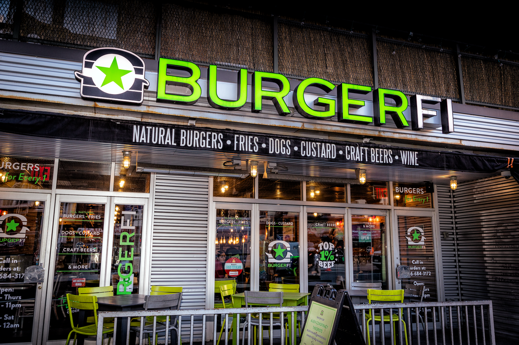 The Healthy Burger Chains Out to Topple McDonald's