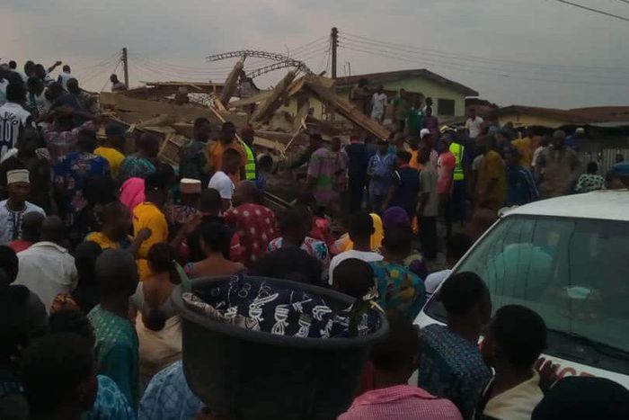The crowd who visited the site of a building collapse in Ibadan, Oyo State, were helpless in the absence of emergency tools to help rescue the victims The Nation