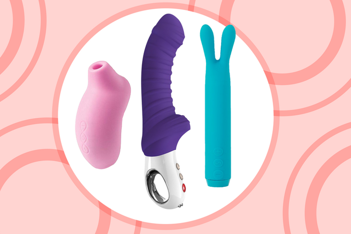 The 17 Best Vibrators, According To Sex Experts