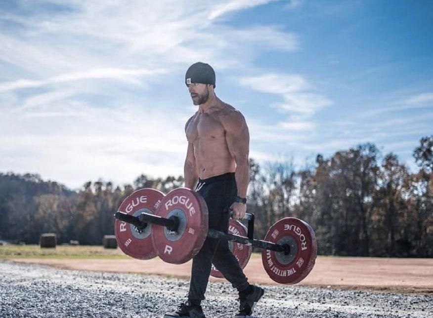 Froning has recently started heavy lifting again after recovering from a meniscus injury.
