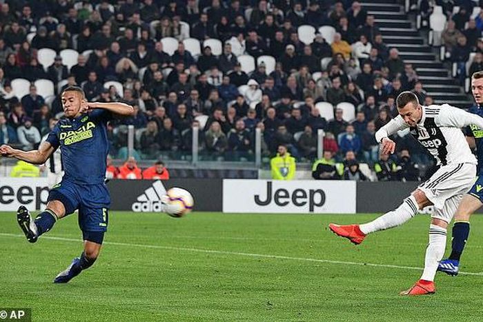 William Troost-Ekong and Federico Bernardeschi (AP)