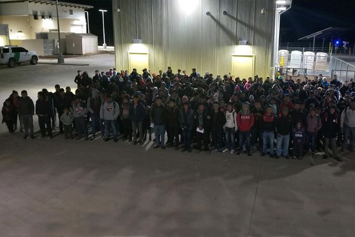 Checkpoints closed in New Mexico and West Texas amid influx of migrants