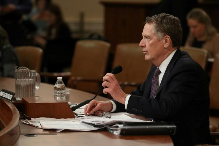 US trade negotiator Robert Lighthizer emphasizes that US success in talks with China depends on "bipartisan" support in Congress