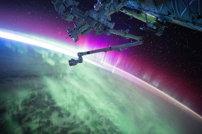 Scott Kelly spent a year taking photos in space They're beautiful