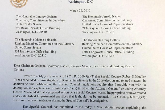 On Campaign Trail, Mueller Report Barely Comes Up