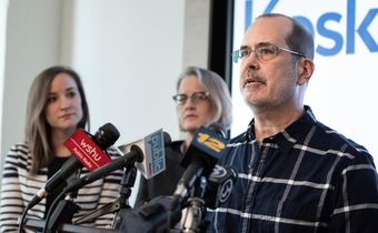 Sandy Hook families targeting guns take page from tobacco litigation