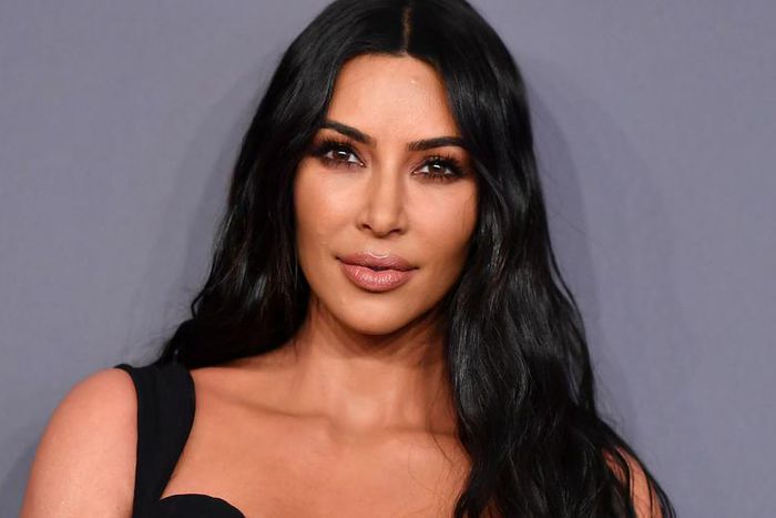 Kim Kardashian Flaunts Legs In New Pic
