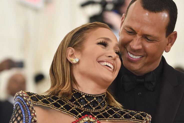 Jose Canseco Says A-Rod Cheated on J. Lo