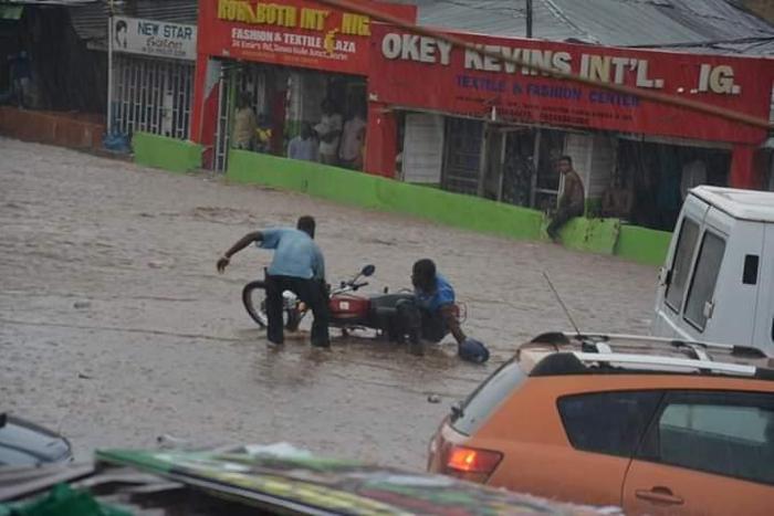 Rainstorm has displaced close to 50,000 people in Kwara state [Twitter@Kwara_APC]