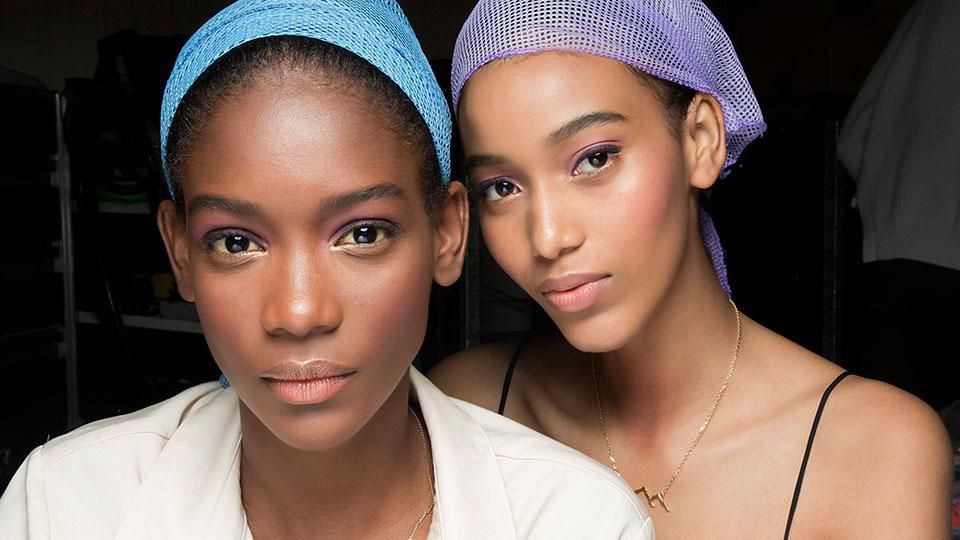 These are the remedies that you can use which will effectively help ease hyperpigmentation and dark spots [Credit: Stylecaster]