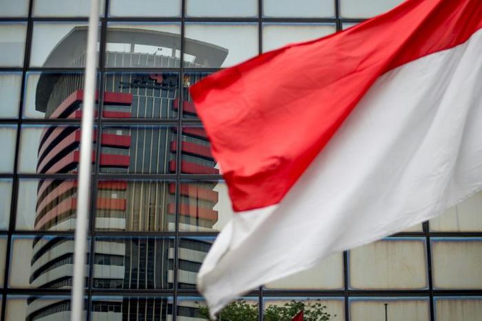 The Corruption Eradication Commission took the head of the United Development Party into custody in graft case