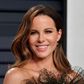 Kate Beckinsale Posts A No-Makeup Selfie
