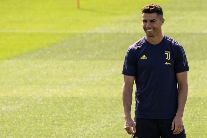 Juventus coach Massimiliano Allegri confirmed that Cristiano Ronaldo will start against Ajax on Wednesday after shaking off a thigh injury