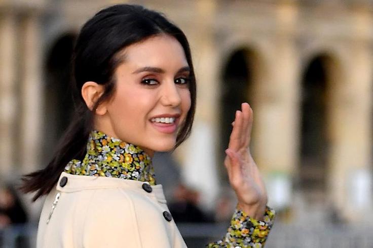 Nina Dobrev No Makeup Selfie Instagram