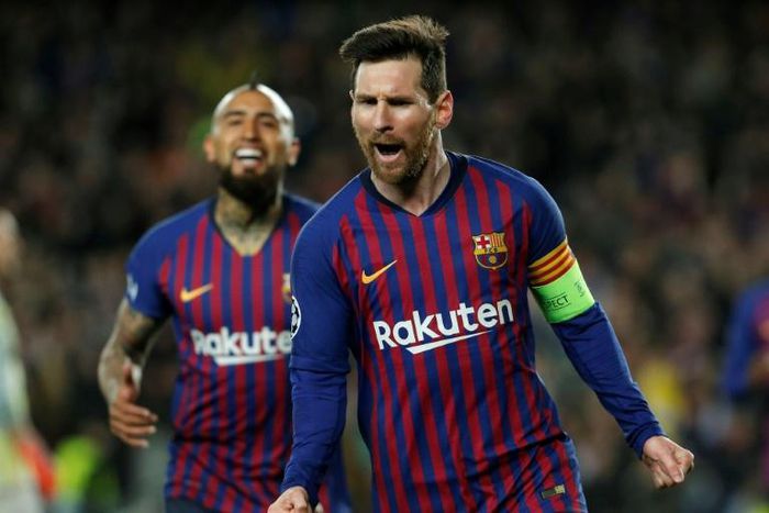 Lionel Messi scored twice, including a penalty, and set up two more goals as Barcelona beat Lyon 5-1 to march on to the Champions League quarter-finals