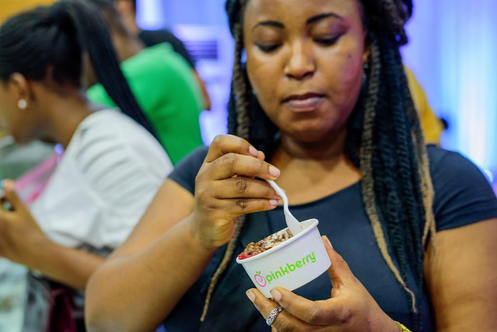 Cool off the heatwave with free Froyo from Pinkberry this Saturday and next!