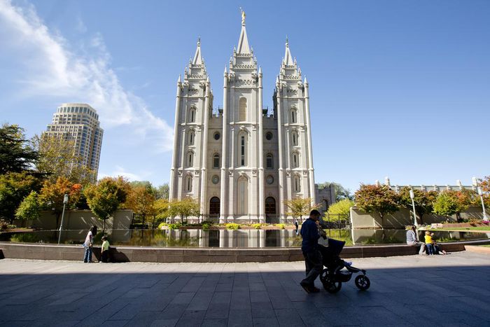 Mormon Church Rescinds Policy That Stung Same-Sex Families