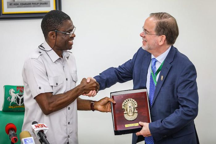 U.S.  Chargé d' affaires David Young (right), with Edo State Deputy Governor Philip Shuaibu, during his visit to the Government House in Benin on Tuesday. Photo: U.S. Embassy.