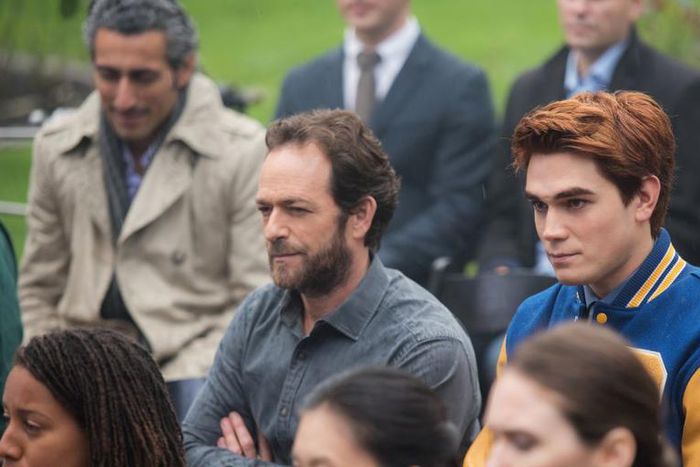 'Riverdale' Pauses Production After Perry's Death