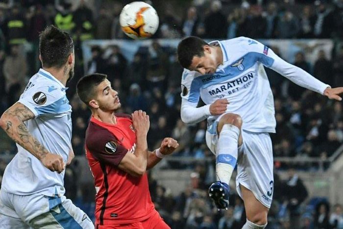 "A matter of the heart:" Lazio defender Luiz Felipe (R) chooses Brazil over Italy