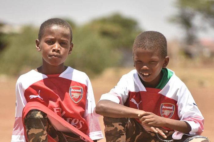 Kenyan herdboys [Twitter/Mesut Ozil]