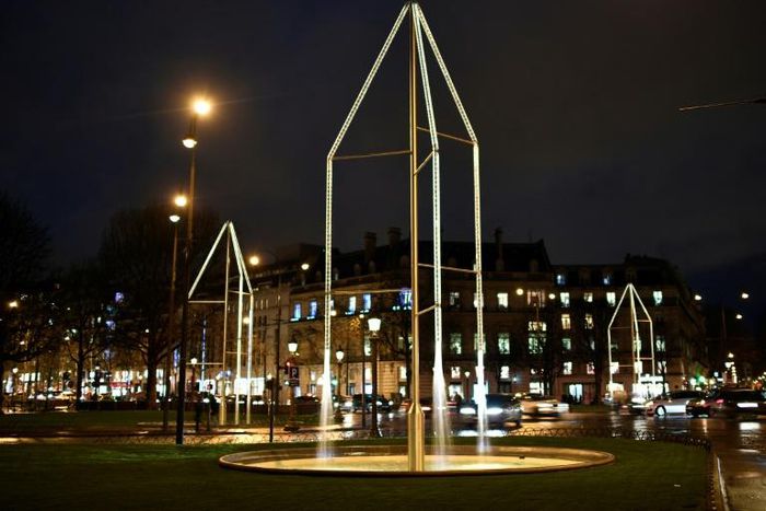 The fountains, which resemble a rocket taking off, were inaugurated on March 21 by Paris mayor Anne Hidalgo
