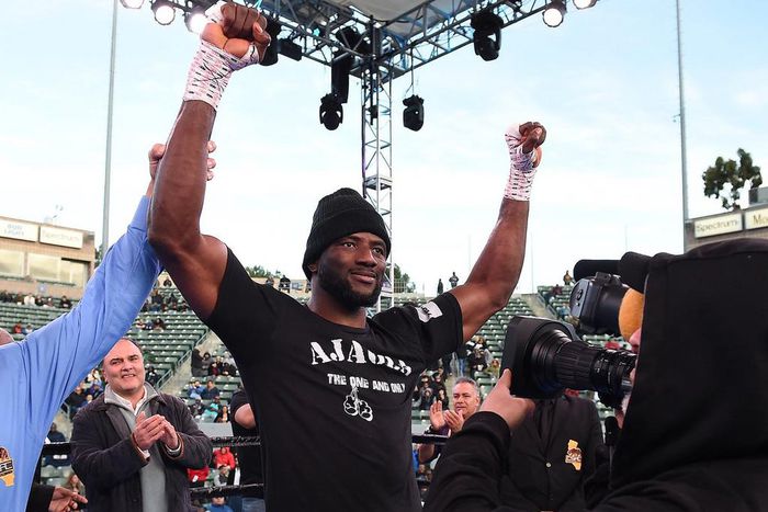 Efe Ajagba (Twitter/ringstar)