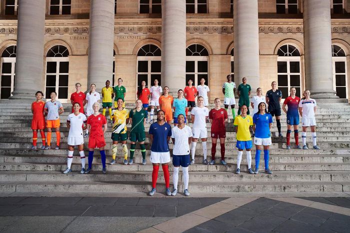 Super Falcons stars Asisat Oshoala, Oparanozie unveil Nigeria’s 2019 World Cup jerseys  (Twitter/NFF)