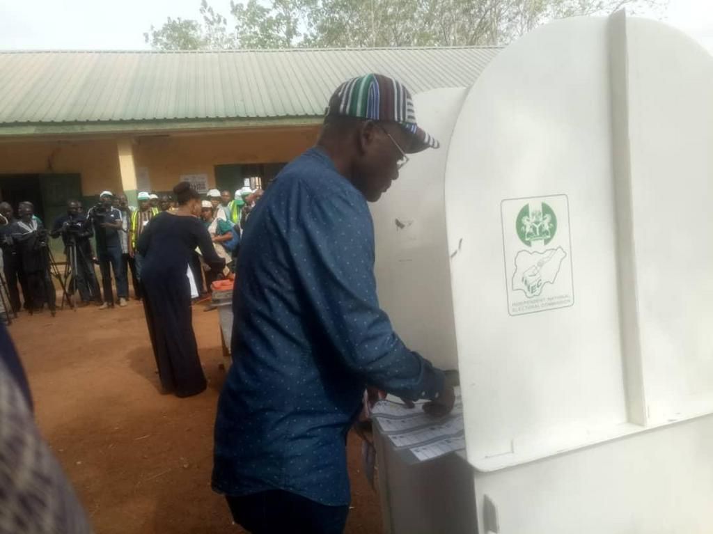 Samuel Ortom, governor of Benue, casting his vote