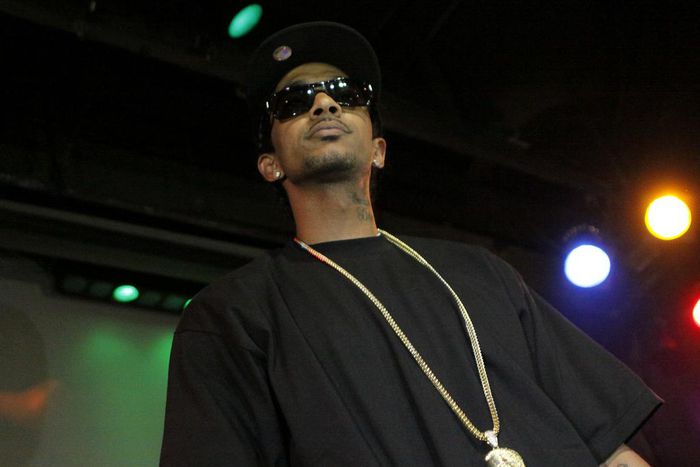 In Nipsey Hussle's Los Angeles Neighborhood, an Outpouring of Grief: 'He Meant Everything'