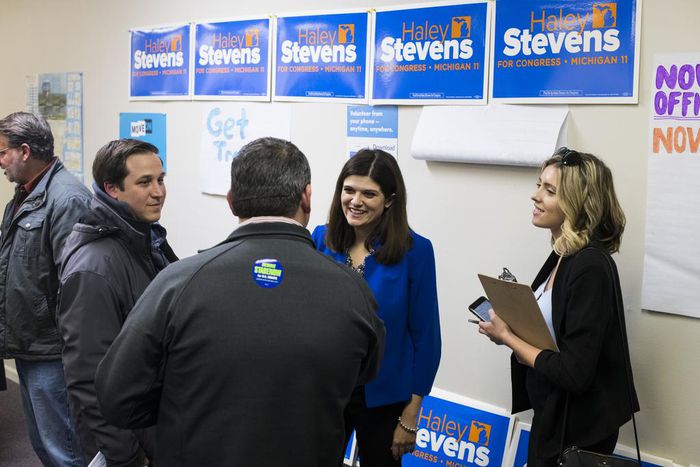 In Conservative Districts, Democrats Have to Answer for Party's Left Wing