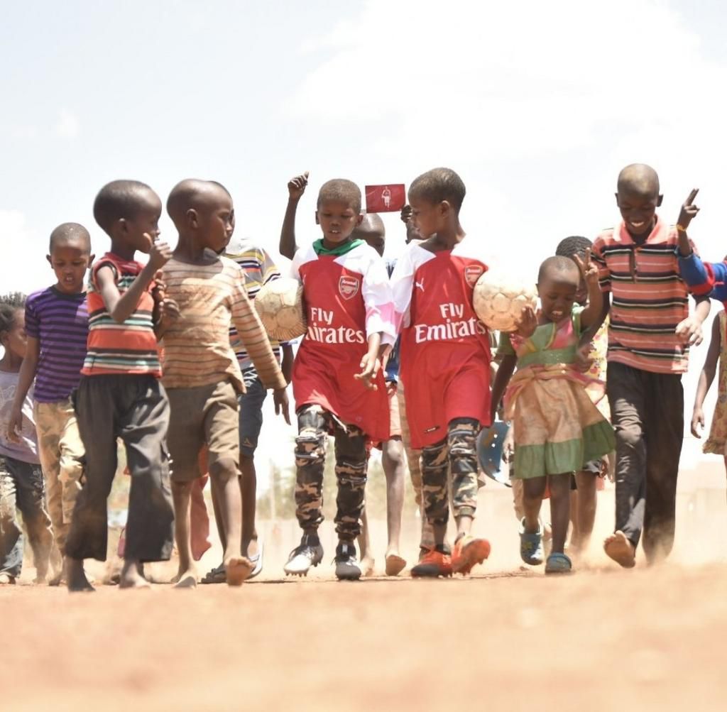 Kenyan herdboys [Twitter/Mesut Ozil]