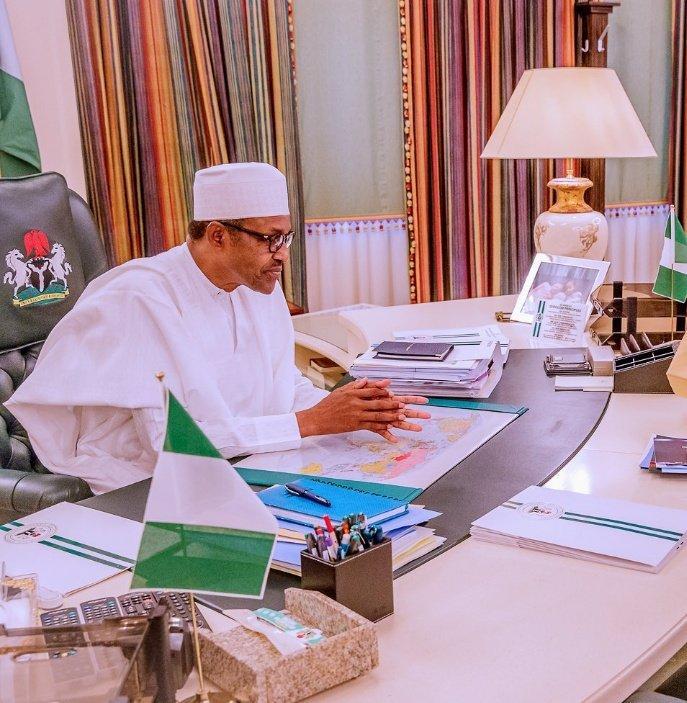 President Muhammadu Buhari [Twitter/@mickiebrownkie]