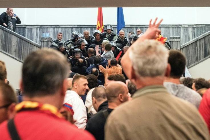 The demonstrations that erupted on April 27, 2017 saw around 100 nationalist protesters storm the Skopje assembly