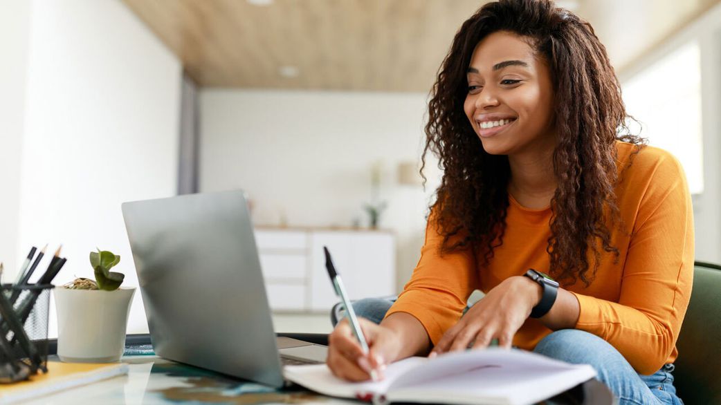 Best side hustles for fresh graduates with no capital