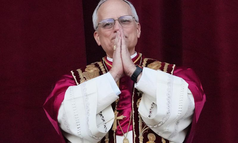 The new Pope earns more than the U.S. President—Here’s the shocking salary [Yahoo]