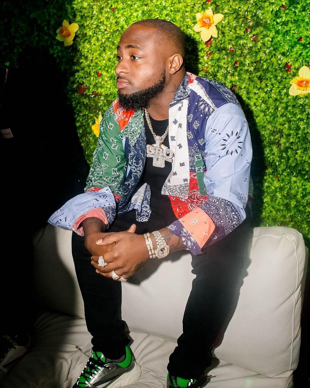 Davido has issued a stern warning to the authority of popular Abuja church, Commonwealth Of Zion Assembly (COZA) over an advertorial on the Instagram page of its senior pastor, Boidun Fatoyinbo [Instagram/DavidoOfficial]